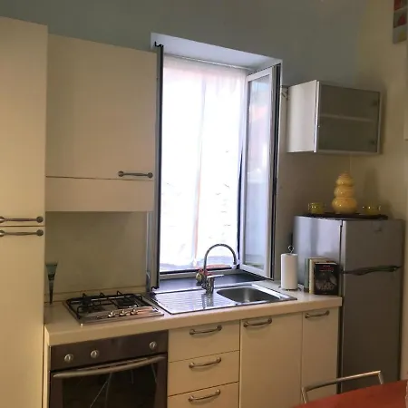 Studio Fur 2 Personen Ca 45 M In Laigueglia, Italienische Riviera Palmenriviera * לאיגואליה
