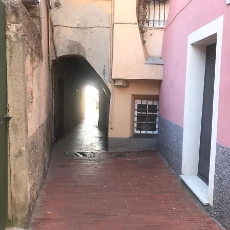 Studio Fur 2 Personen Ca 45 M In Laigueglia, Italienische Riviera Palmenriviera لايقويليا